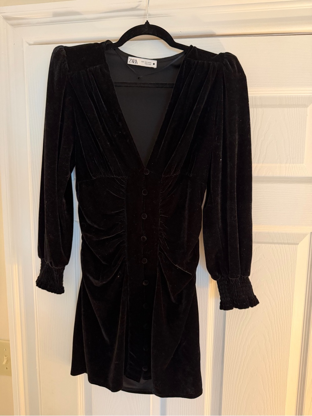 Zara Black Velvet V-Neck Buttoned Long Sleeve Dress